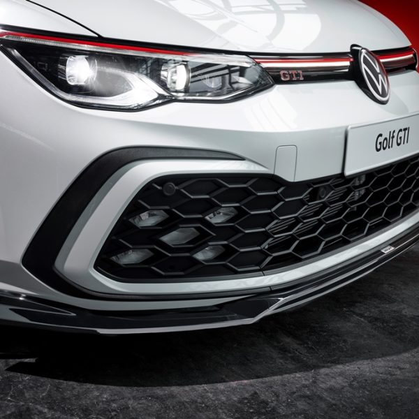 LIP DELANTERO OETTINGER | VOLKSWAGEN GOLF 8 (GTI / GTD / GTE / R-LINE) | OE-804-404-00