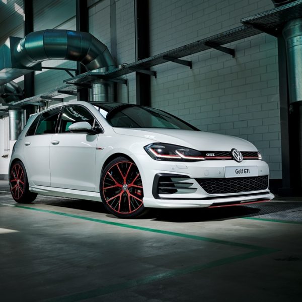 ALERÓN DE TECHO TRASERO OETTINGER | VOLKSWAGEN GOLF 7 / 7.5 (GTI / GTD / R / R-LINE) | OE-804-360-00